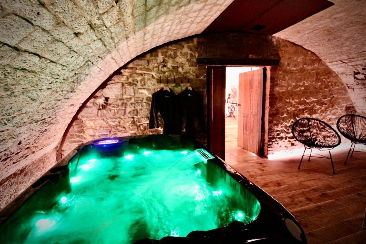 Spa Gaalor***** - Jacuzzi & Sauna A Rouen Exteriör bild